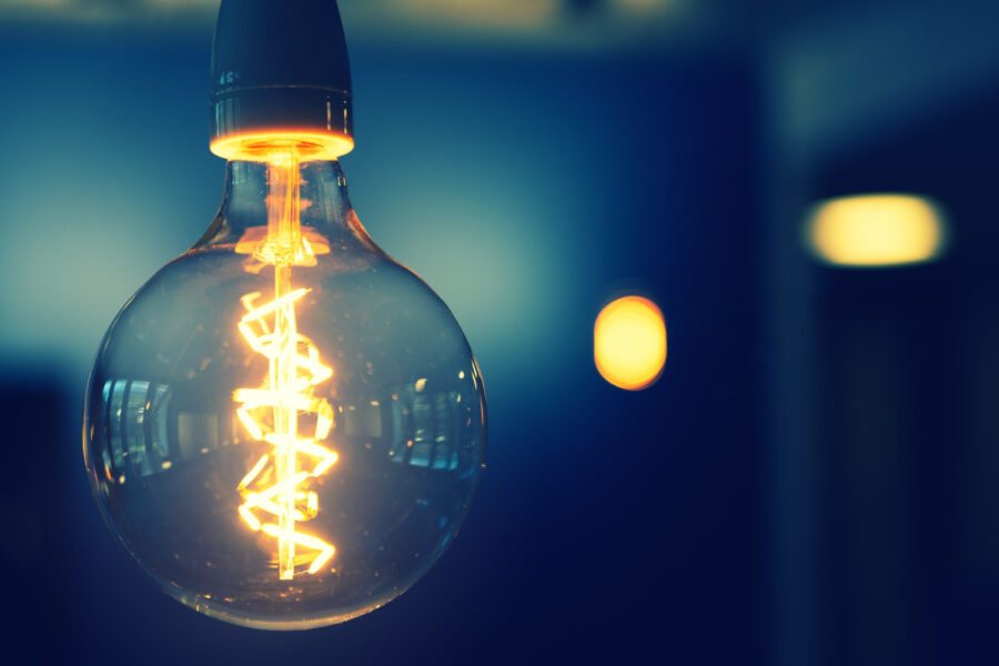 Qual o melhor horário para lavar roupa para economizar energia?